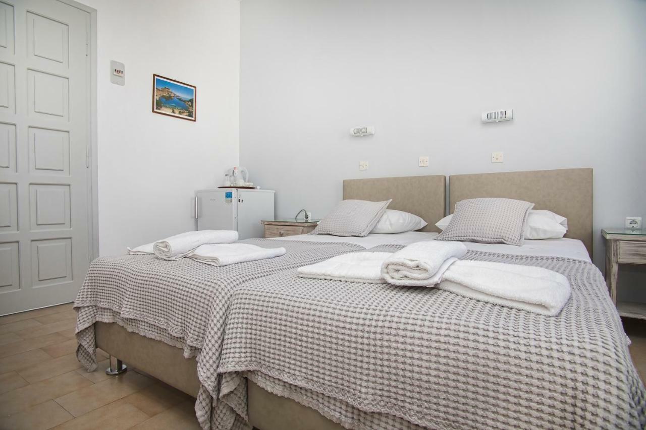 Lalos Rooms Páros Extérieur photo